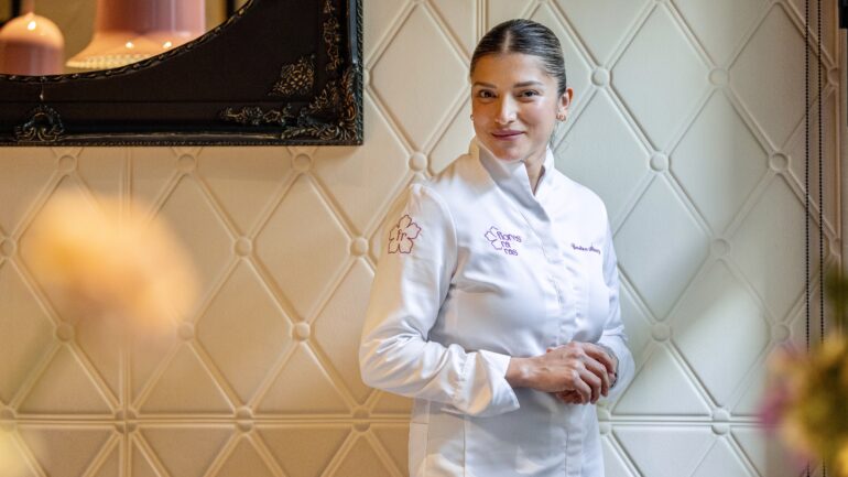 Carolina Álvarez, chef de Flores Raras: “Quiero hacer guisos diferentes y darle valor a las cocinas de las mujeres”